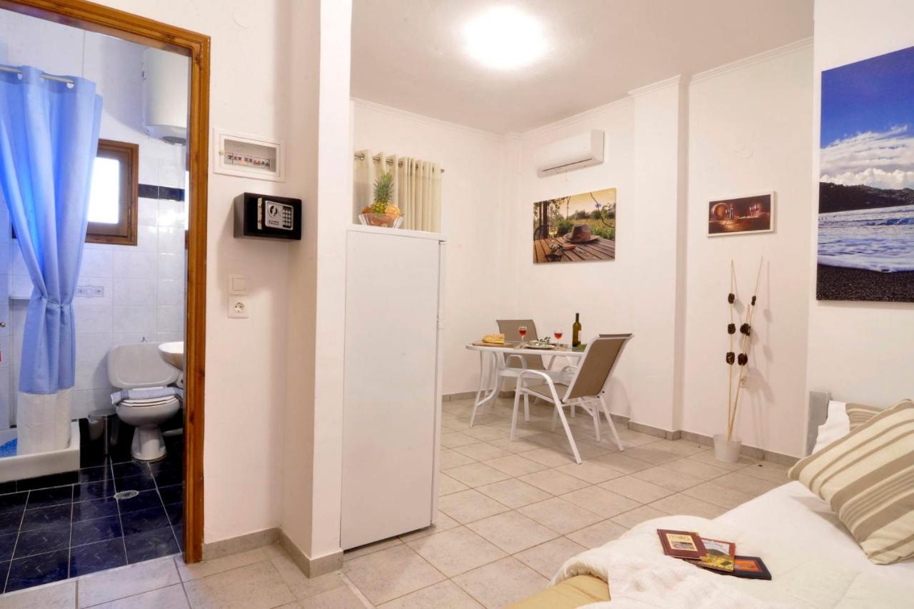 Kloudas Apartments Potamós 外观 照片
